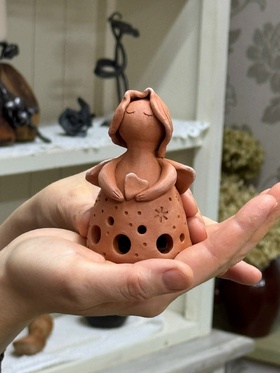 глиняныйа